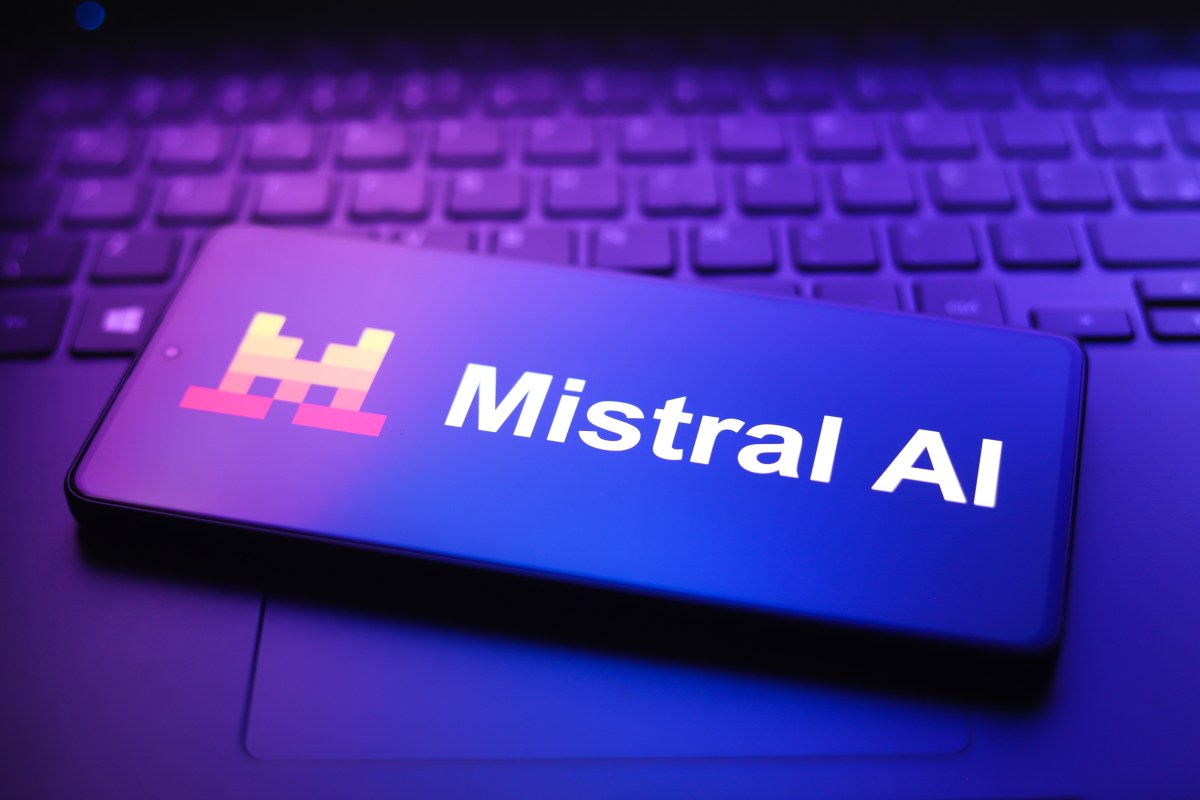 Mistral 推出 Forge:企业 AI 竞赛从接入模型转向自训模型