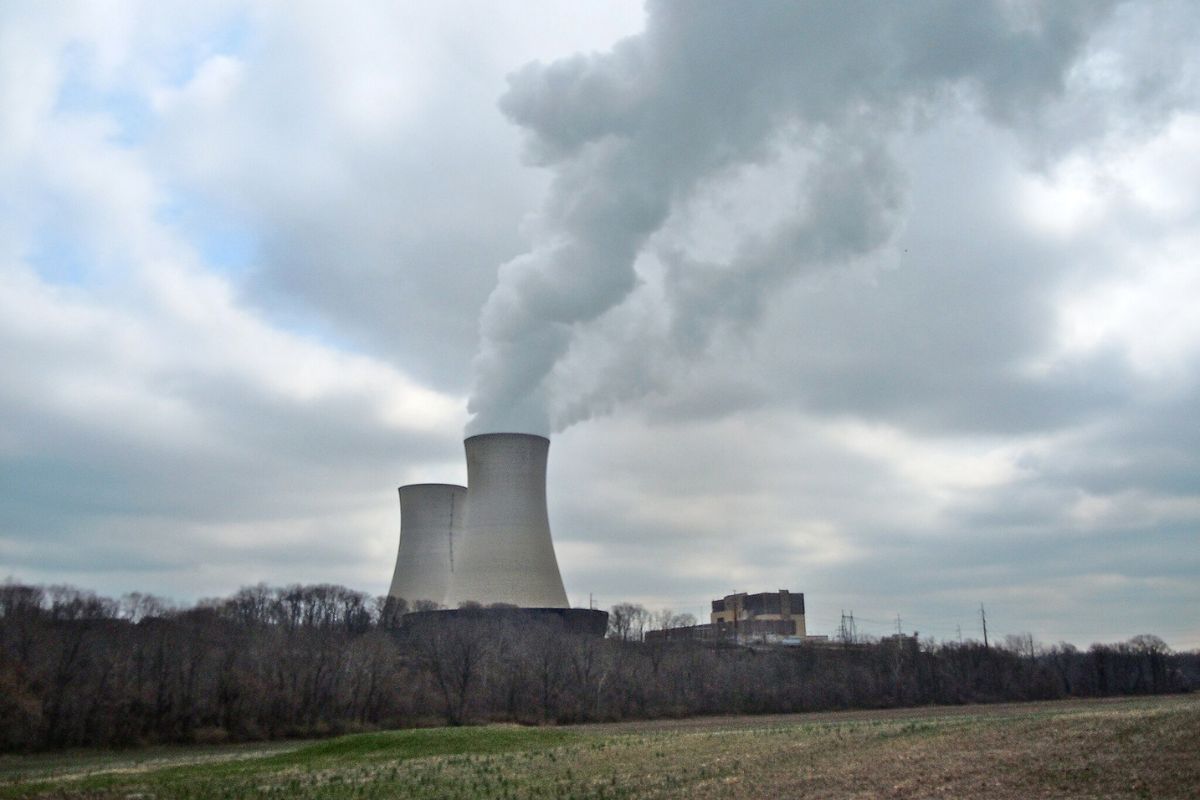 宾州能源设施航拍,关联AI数据中心用能讨论